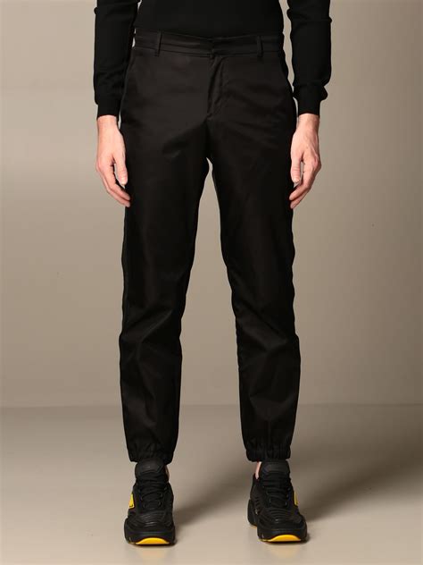 Pantalons Prada homme .